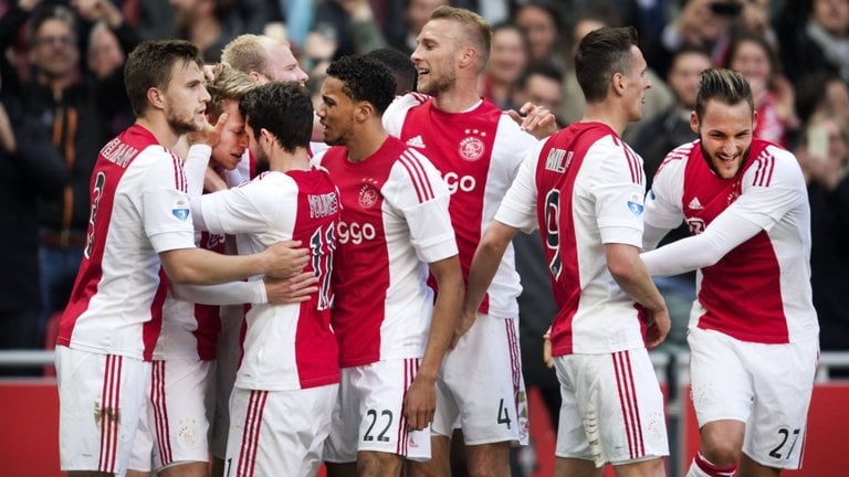Ajax Amsterdam Dynamo Kiev Champions League